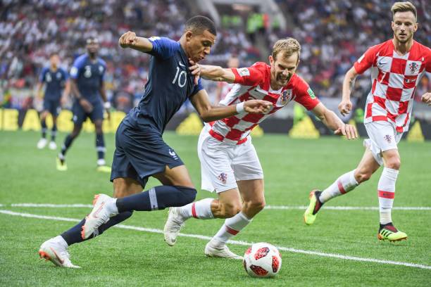 詹姆斯多次 詹姆斯多次