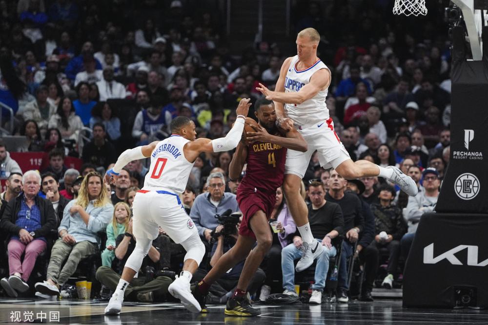 轮比赛中纷 轮比赛中纷